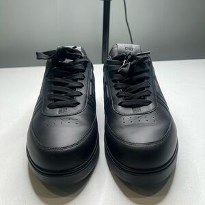 Givenchy G4 Logo Sneakers Worn Once Great Condition Box✅